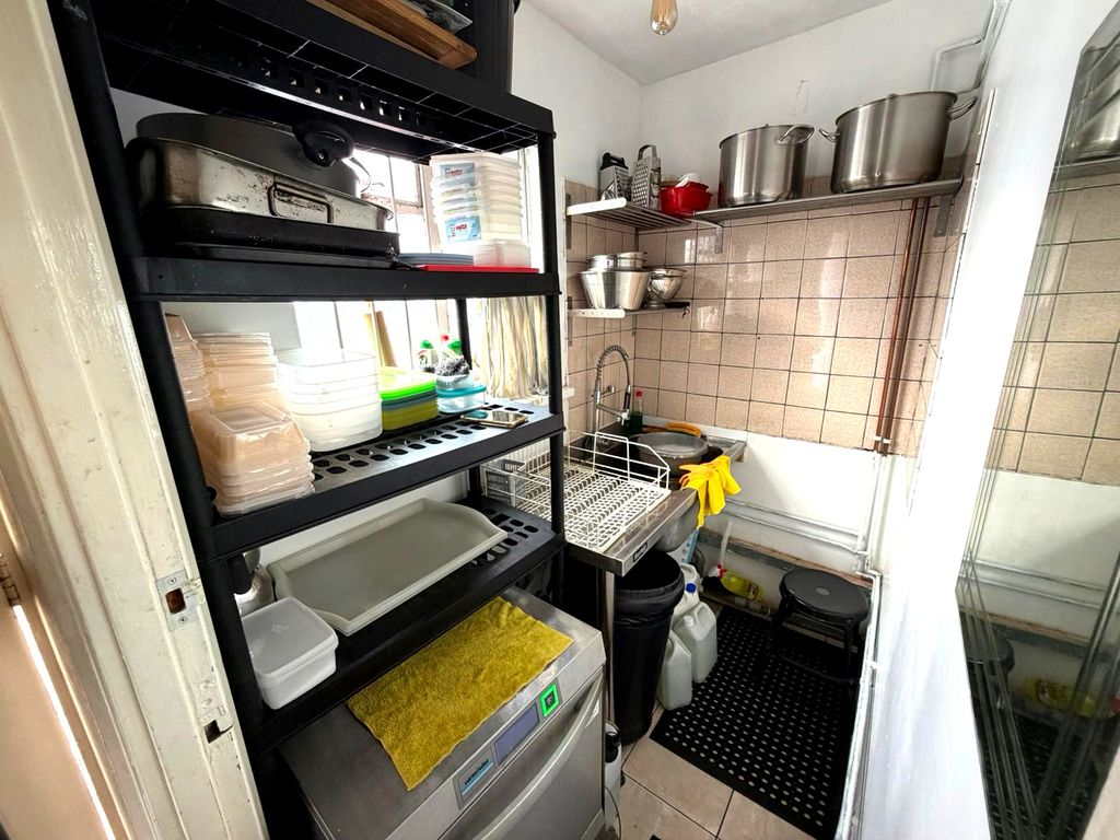 Photo 8- click for photo gallery